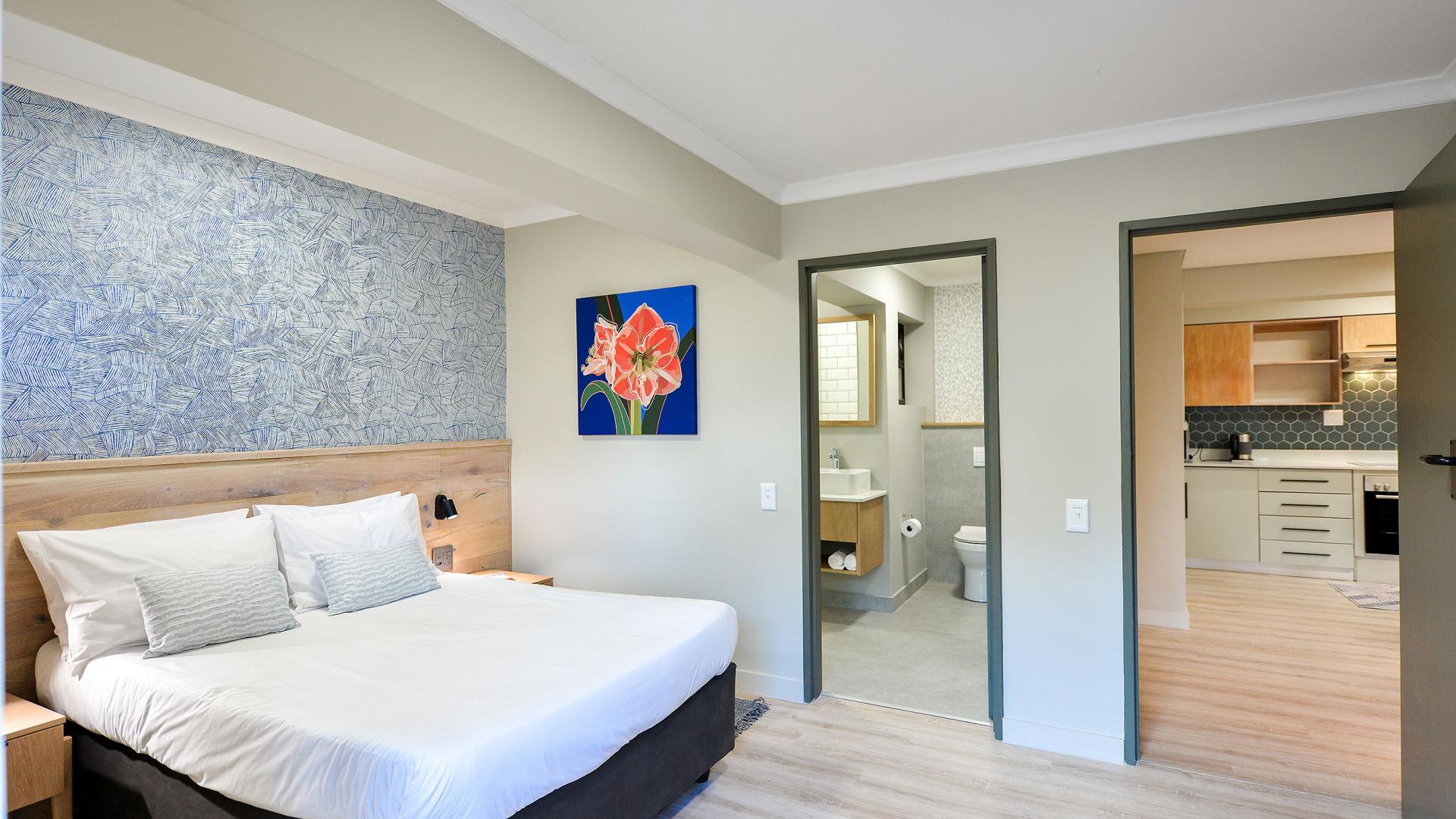 All Africa House: 1-bedroom apartment, bedroom